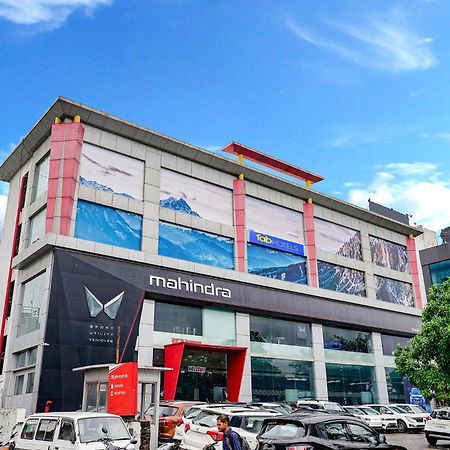 Fabhotel Lotus I Surat Luaran gambar